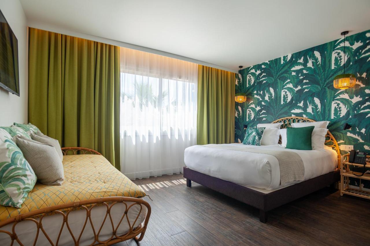Hotel La Piscine Le Lavandou Zewnętrze zdjęcie