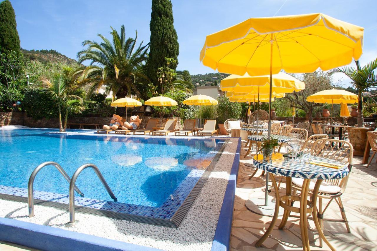 Hotel La Piscine Le Lavandou Zewnętrze zdjęcie